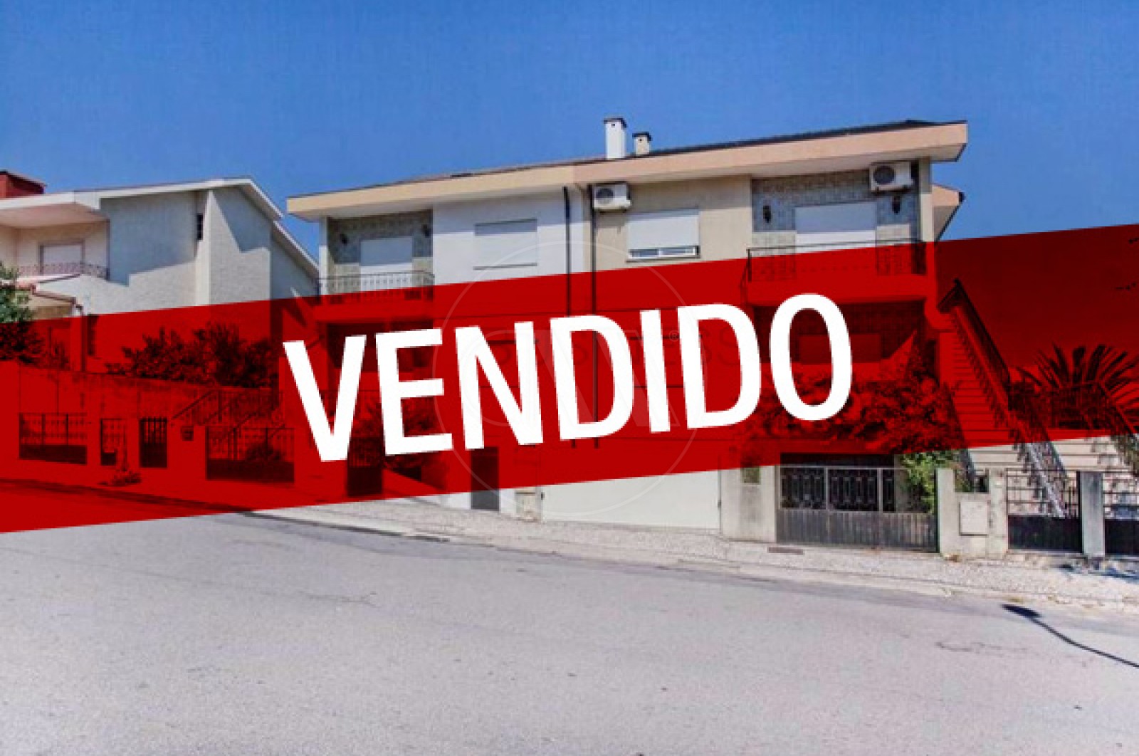 Andar/Moradia T4 Duplex C/Logradouro em Real, Braga