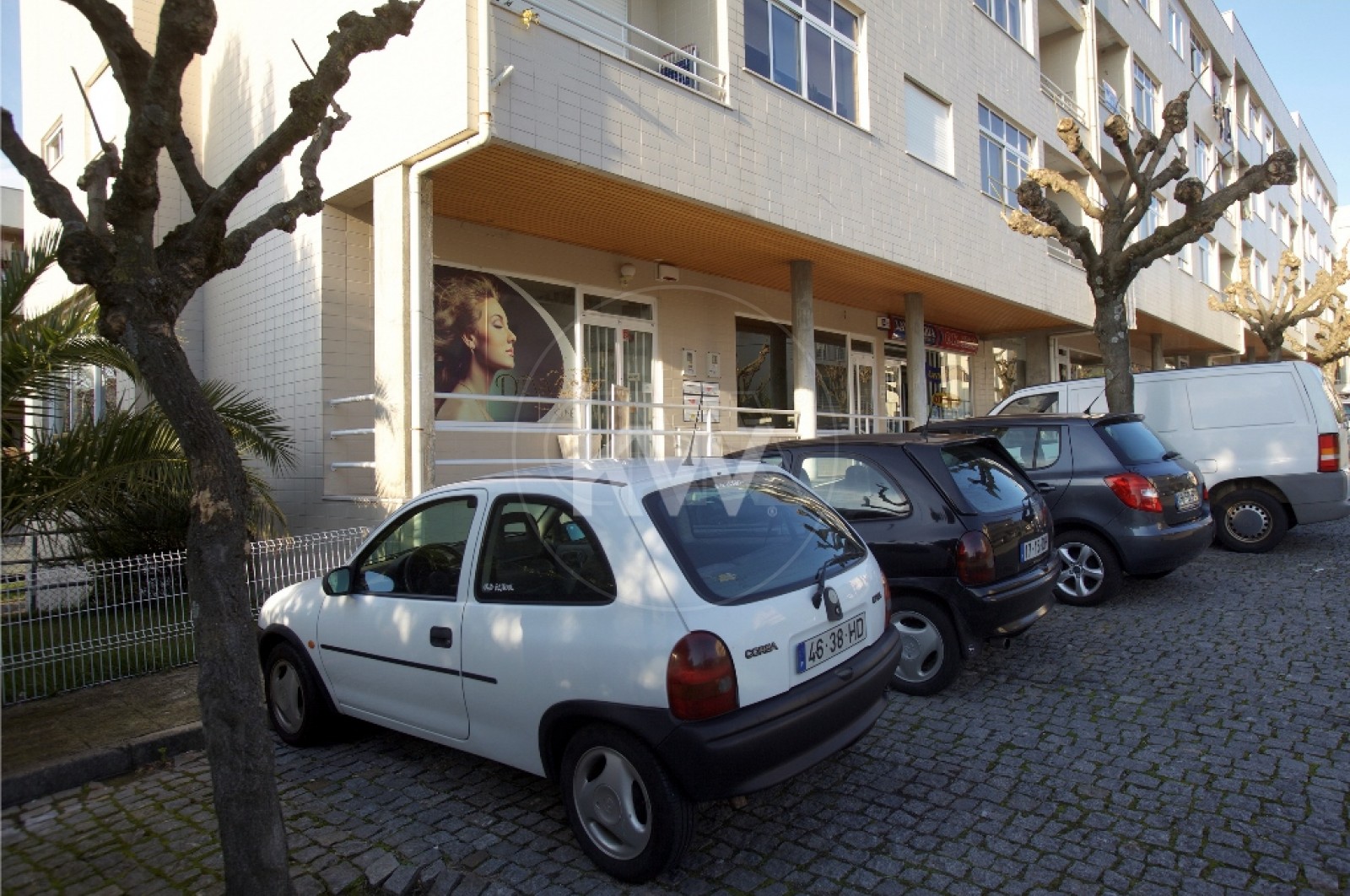 Loja para Venda em Nogueira, Fraião e Lamaçães, Braga, Braga - Imagem 1