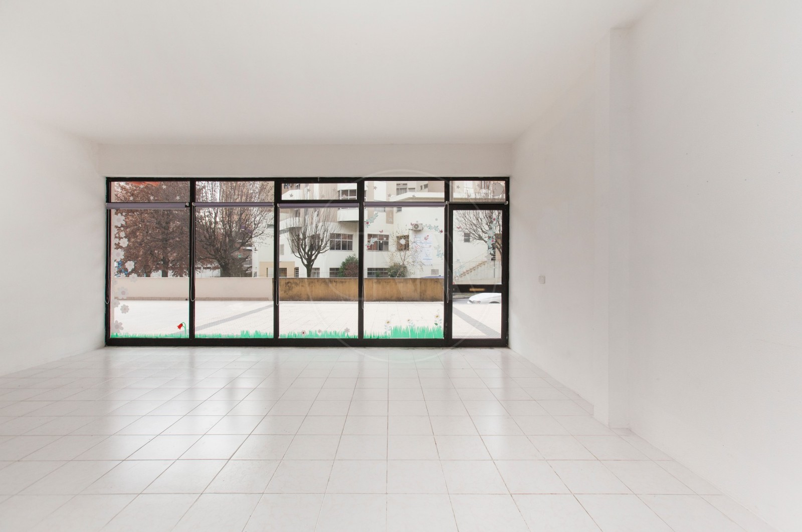 Loja para Venda em Braga (São Vítor), Braga, Braga - Arrecadação/Anexo (Imagem 3)