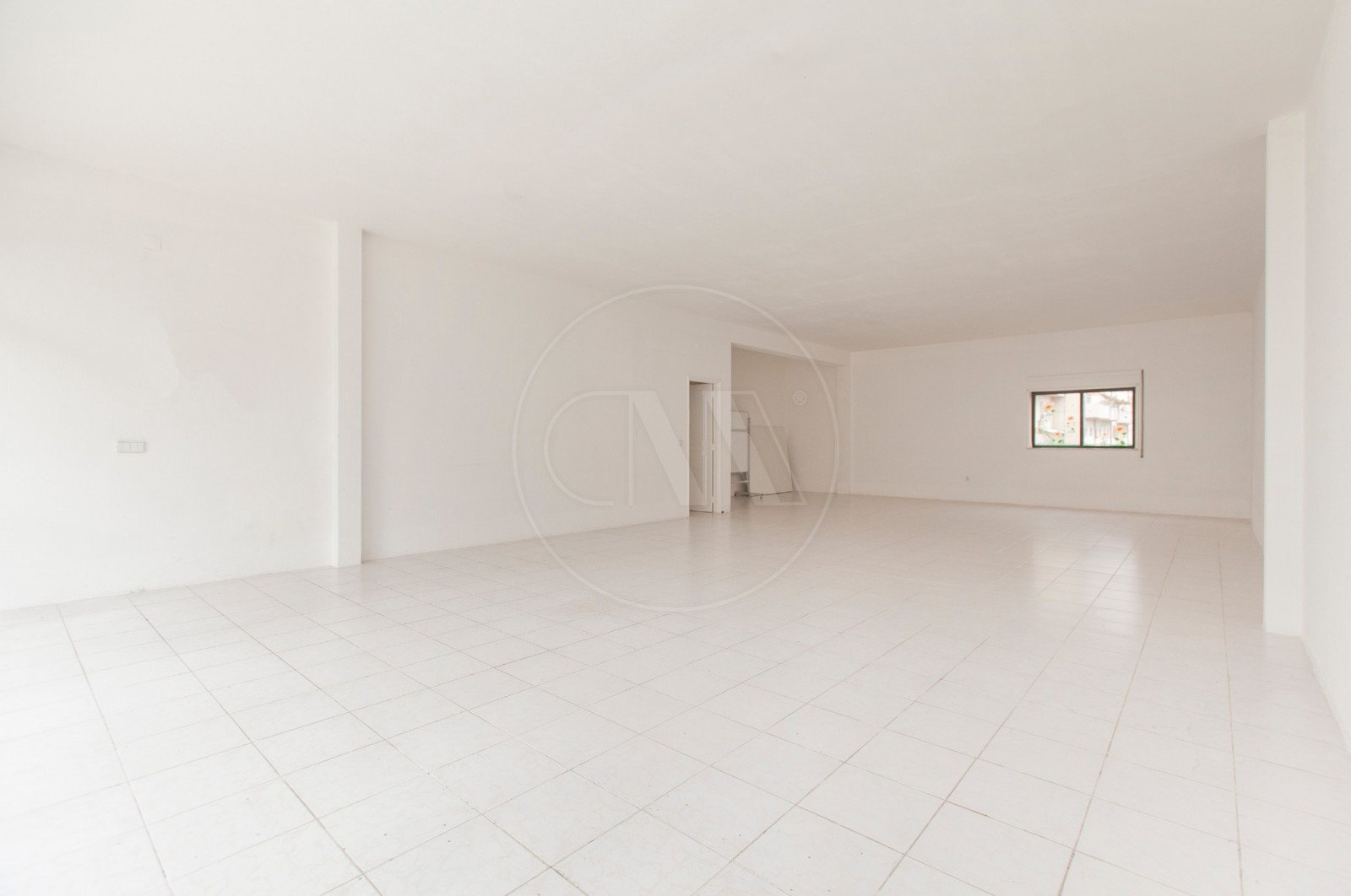 Loja para Venda em Braga (São Vítor), Braga, Braga - Arrecadação/Anexo (Imagem 5)