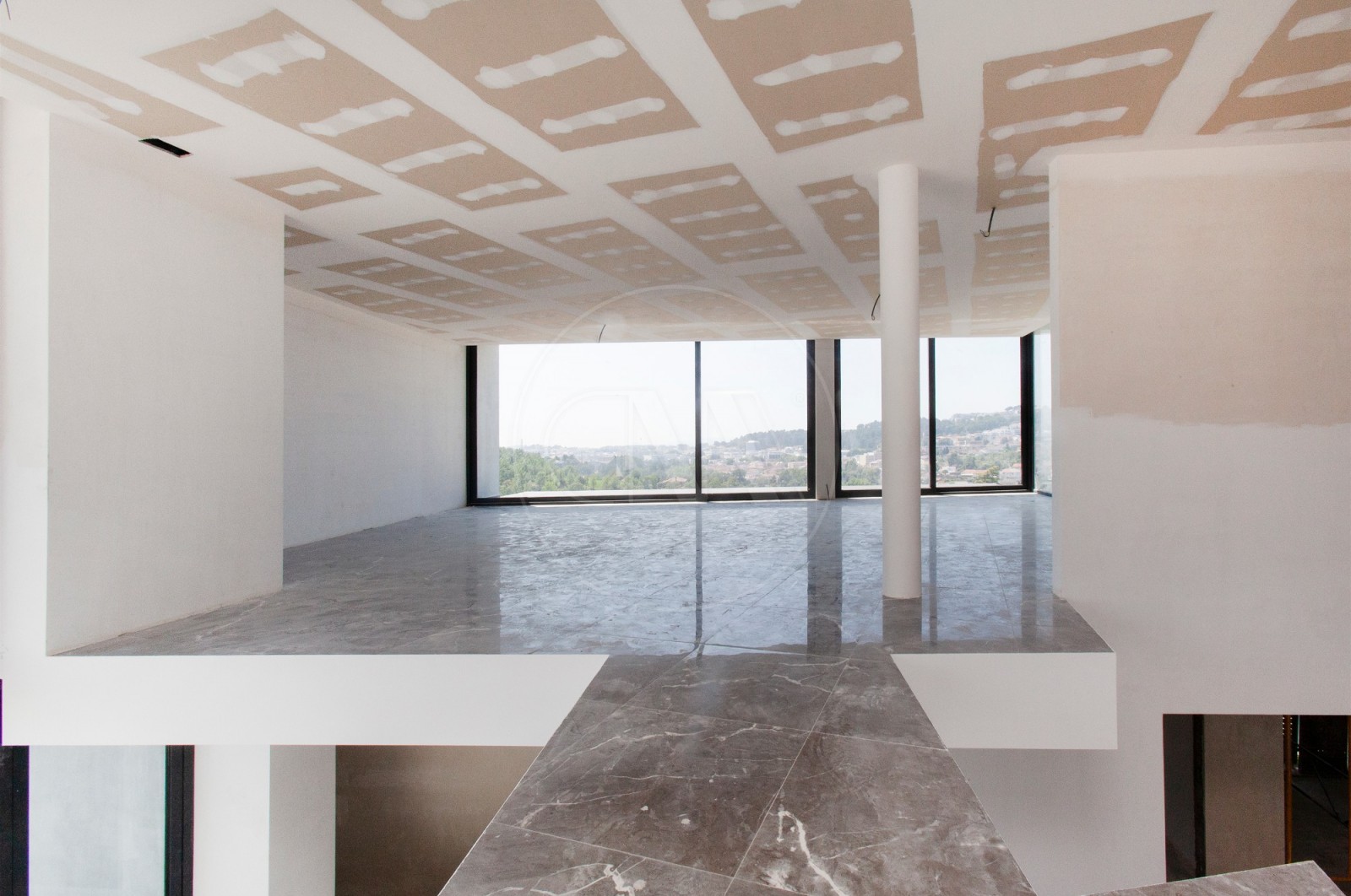 Moradia T5+1 para Venda em Nogueiró e Tenões, Braga, Braga - Sala (Imagem 2)