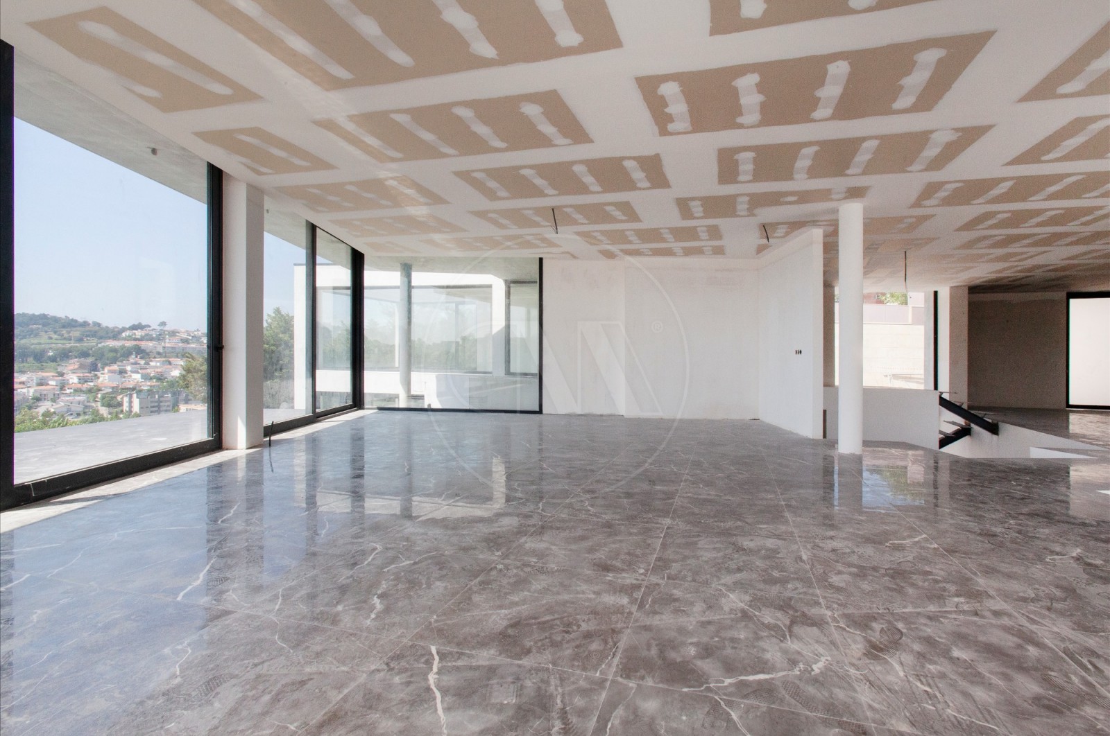 Moradia T5+1 para Venda em Nogueiró e Tenões, Braga, Braga - Sala (Imagem 4)