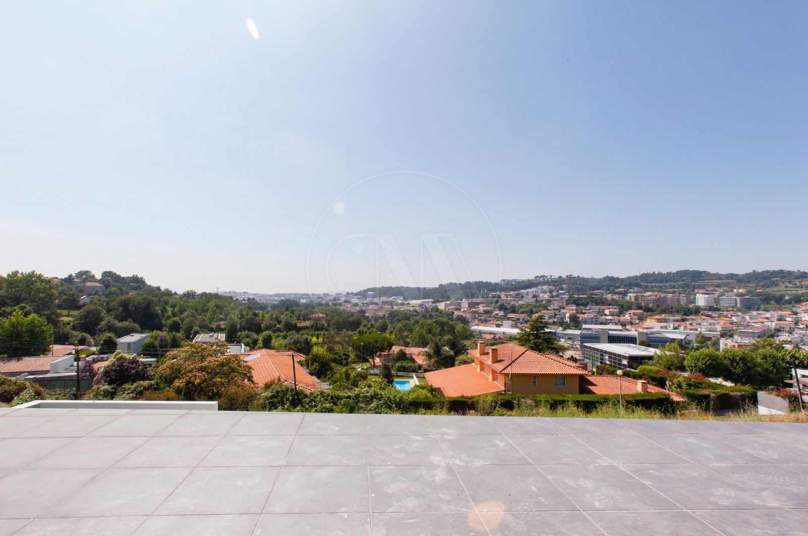 Moradia T5+1 para Venda em Nogueiró e Tenões, Braga, Braga - Vistas (Imagem 1)