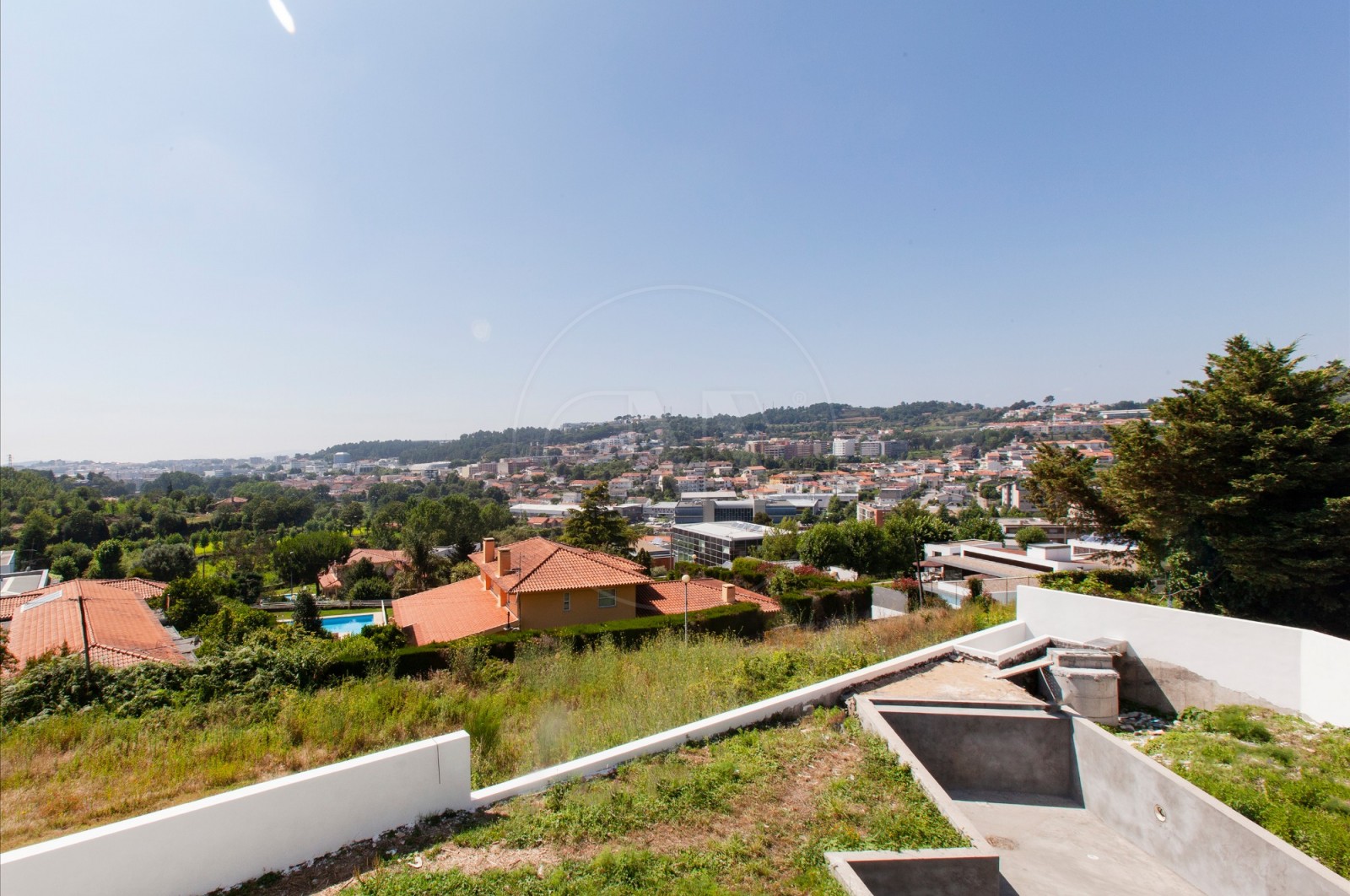 Moradia T5+1 para Venda em Nogueiró e Tenões, Braga, Braga - Vistas (Imagem 2)