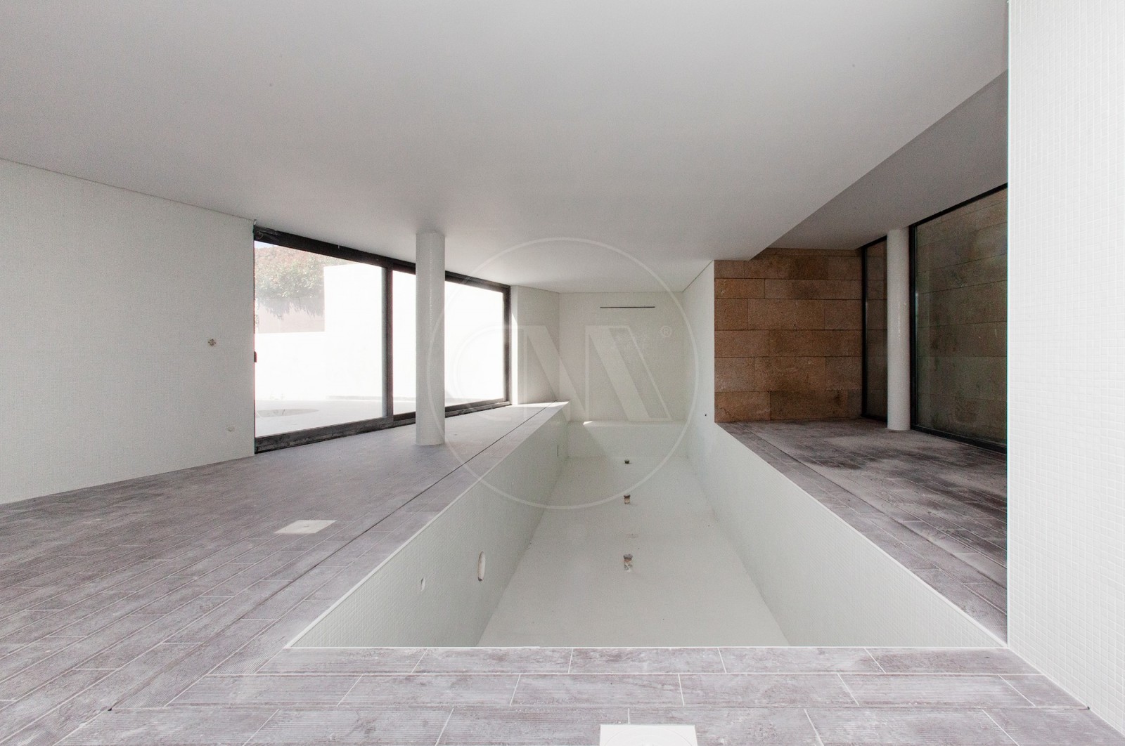 Moradia T5+1 para Venda em Nogueiró e Tenões, Braga, Braga - Piscina (Imagem 1)