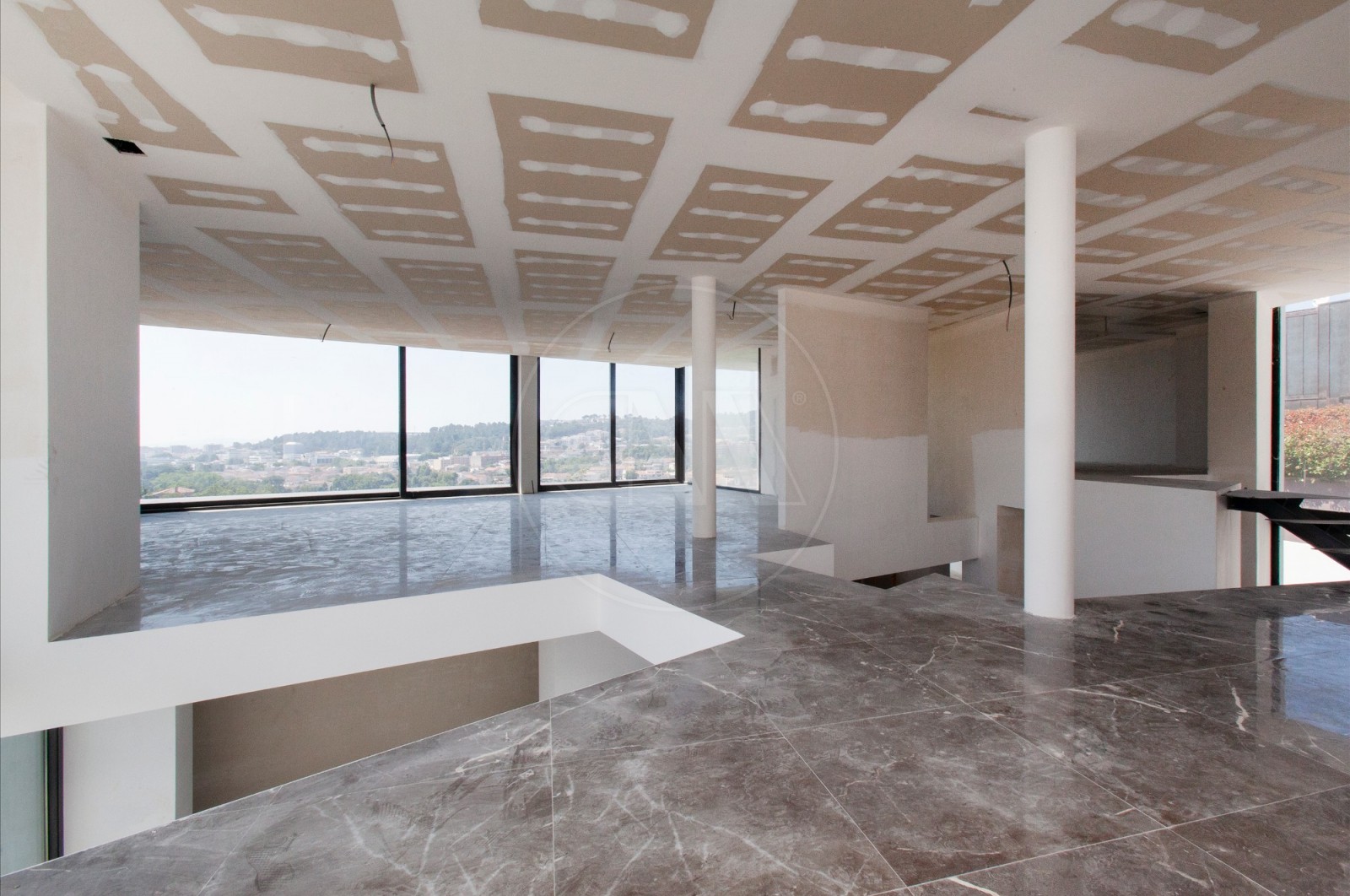 Moradia T5+1 para Venda em Nogueiró e Tenões, Braga, Braga - Sala (Imagem 1)