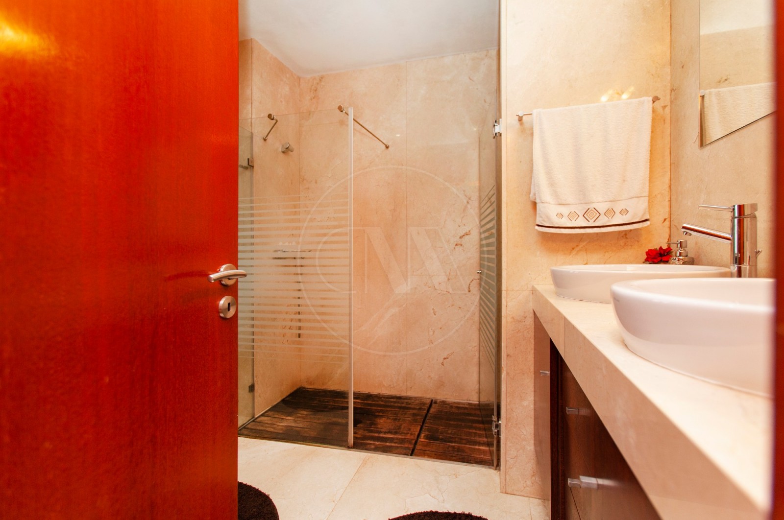 Moradia T3+1 para Venda em Santa Lucrécia de Algeriz e Navarra, Braga, Braga - Casa de banho (Imagem 3)