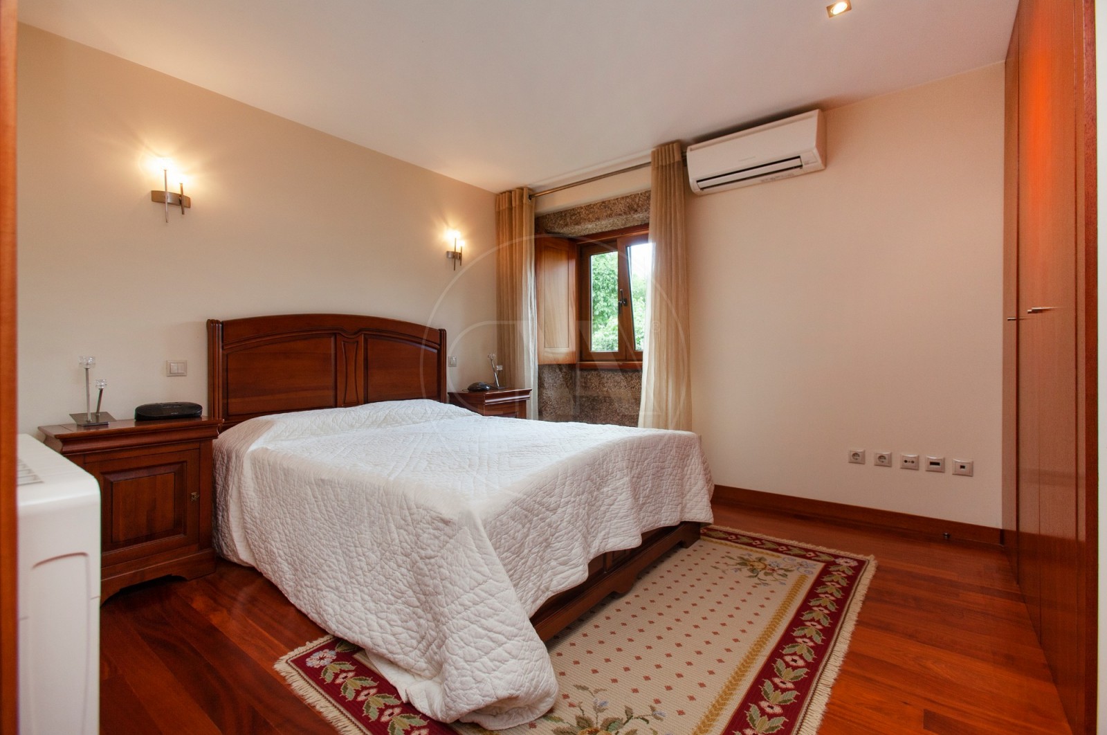 Moradia T3+1 para Venda em Santa Lucrécia de Algeriz e Navarra, Braga, Braga - Suite (Imagem 5)