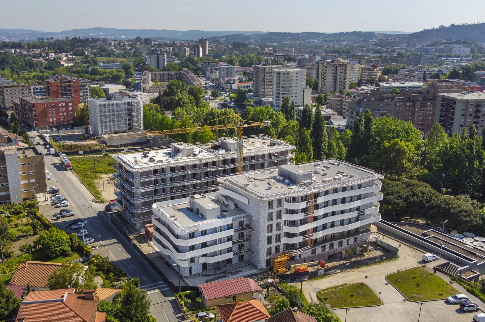 Apartment T3 for For sale in Vila Nova de Famalicão e Calendário, Vila Nova de Famalicão, Braga - Fachada (Imagem 11)