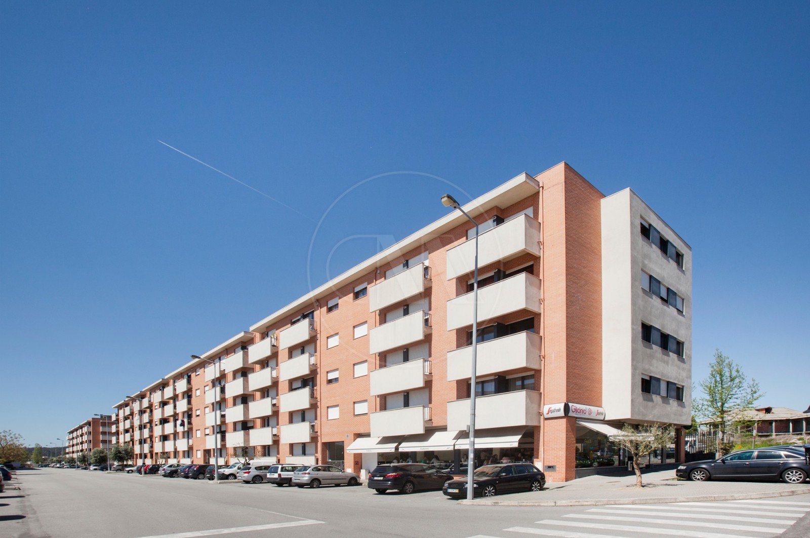 Apartamento T1+1 para Venda em Ferreiros e Gondizalves, Braga, Braga - Fachada (Imagem 4)