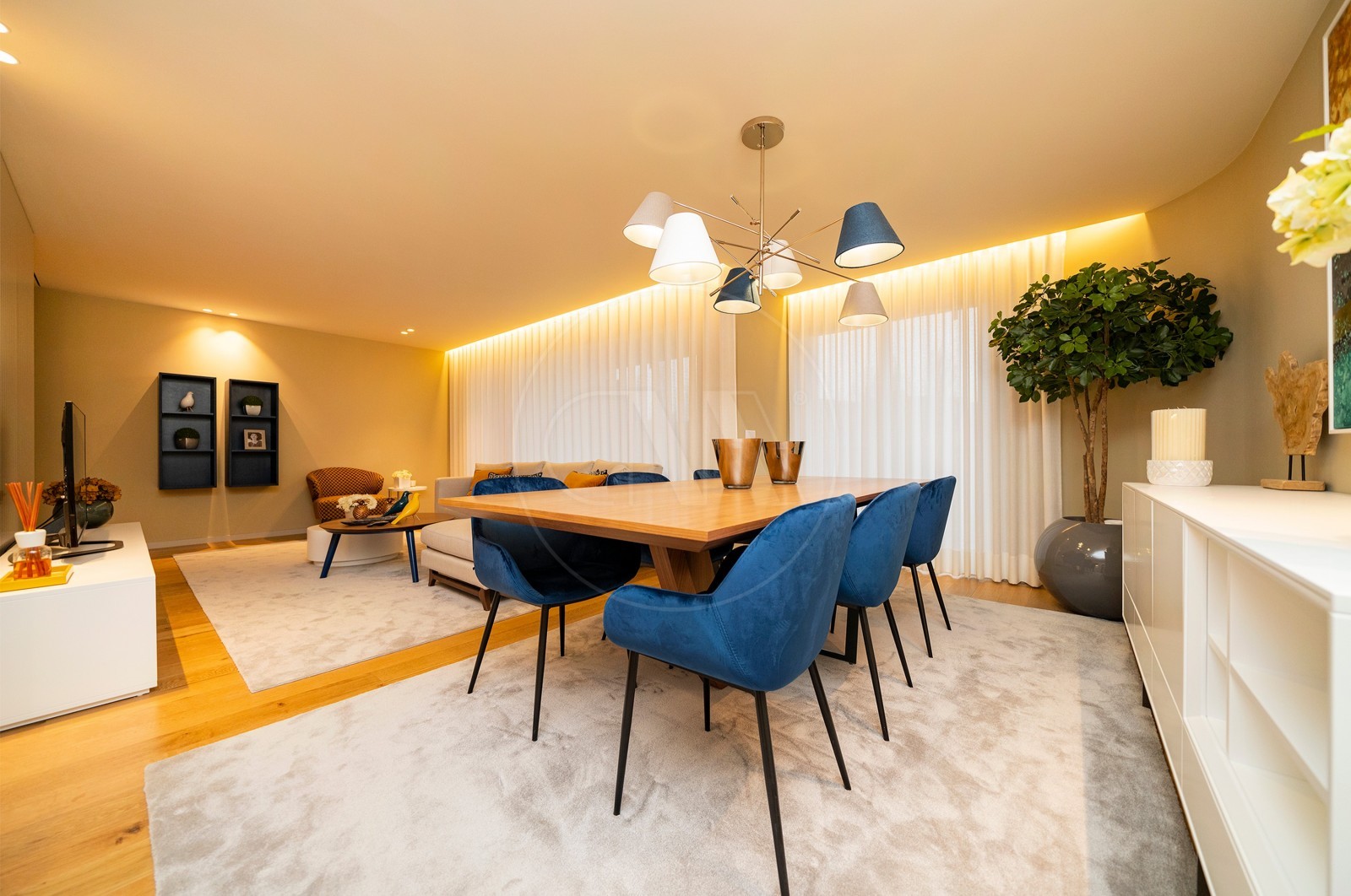 Apartment T2 for For sale in Vila Nova de Famalicão e Calendário, Vila Nova de Famalicão, Braga - Sala (Imagem 10)