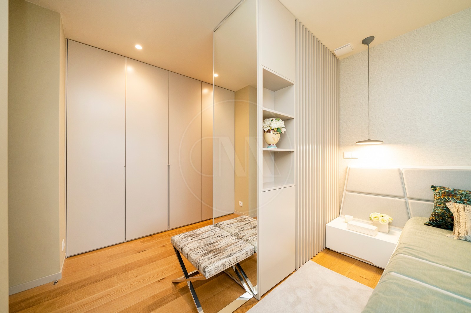 Apartment T2 for For sale in Vila Nova de Famalicão e Calendário, Vila Nova de Famalicão, Braga - Suite (Imagem 4)