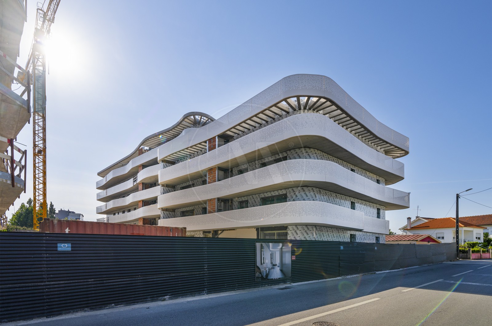 Apartment T2 for For sale in Vila Nova de Famalicão e Calendário, Vila Nova de Famalicão, Braga - Fachada (Imagem 5)