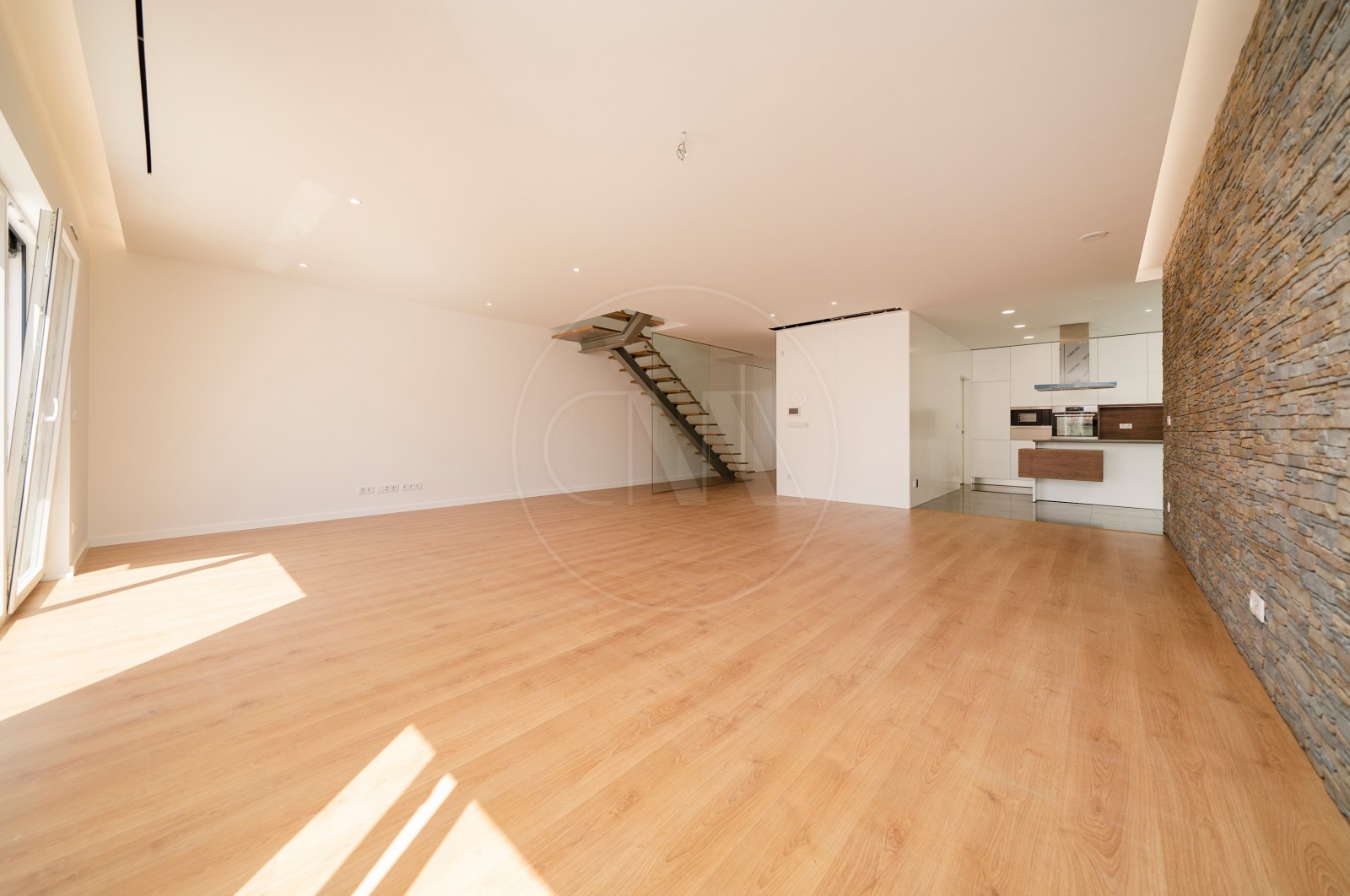 House T3 for For sale in Braga (São José de São Lázaro e São João do Souto), Braga, Braga - Sala (Imagem 5)