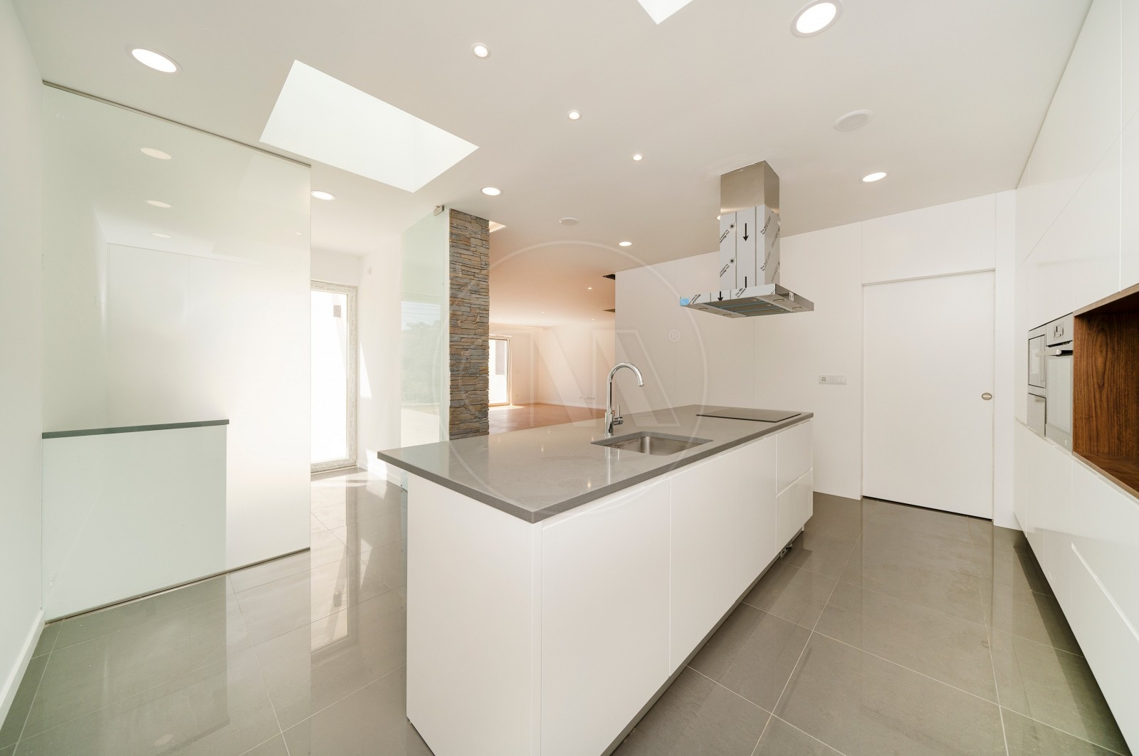 House T3 for For sale in Braga (São José de São Lázaro e São João do Souto), Braga, Braga - Cozinha (Imagem 4)