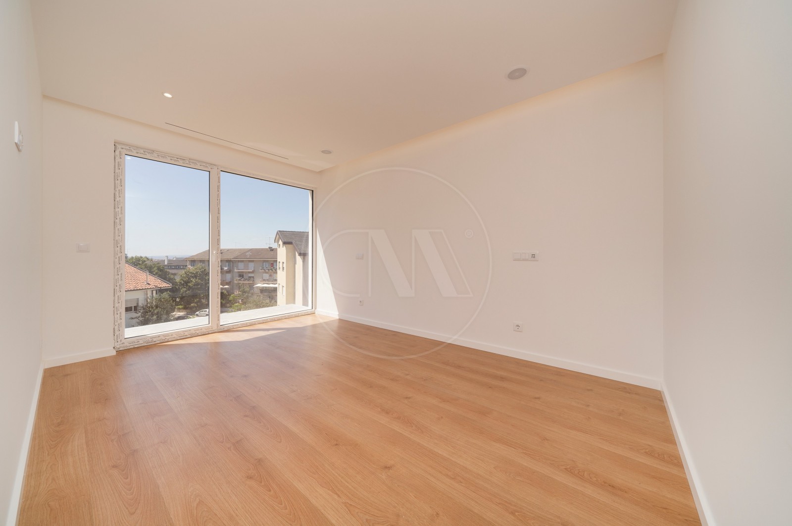 House T3 for For sale in Braga (São José de São Lázaro e São João do Souto), Braga, Braga - Suite (Imagem 1)