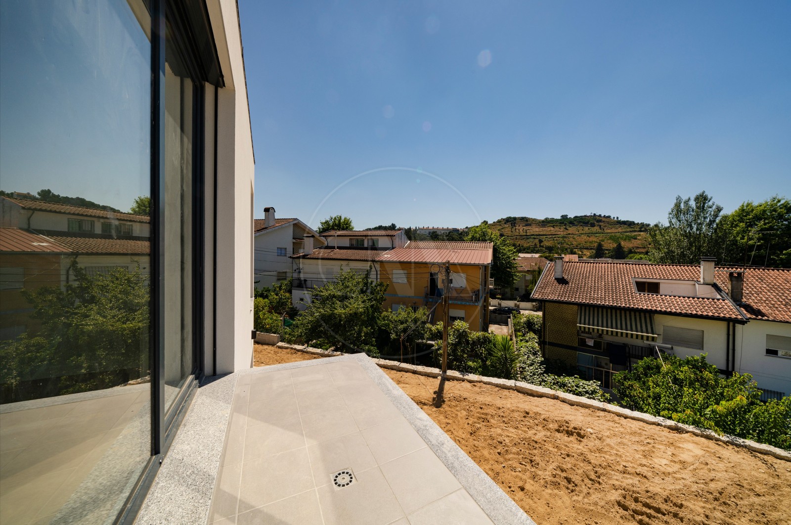 House T3 for For sale in Braga (São José de São Lázaro e São João do Souto), Braga, Braga - Vistas (Imagem 4)