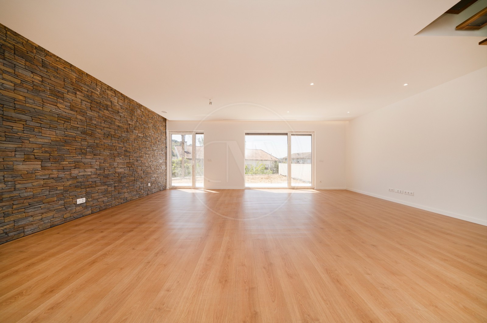 House T3 for For sale in Braga (São José de São Lázaro e São João do Souto), Braga, Braga - Sala (Imagem 1)