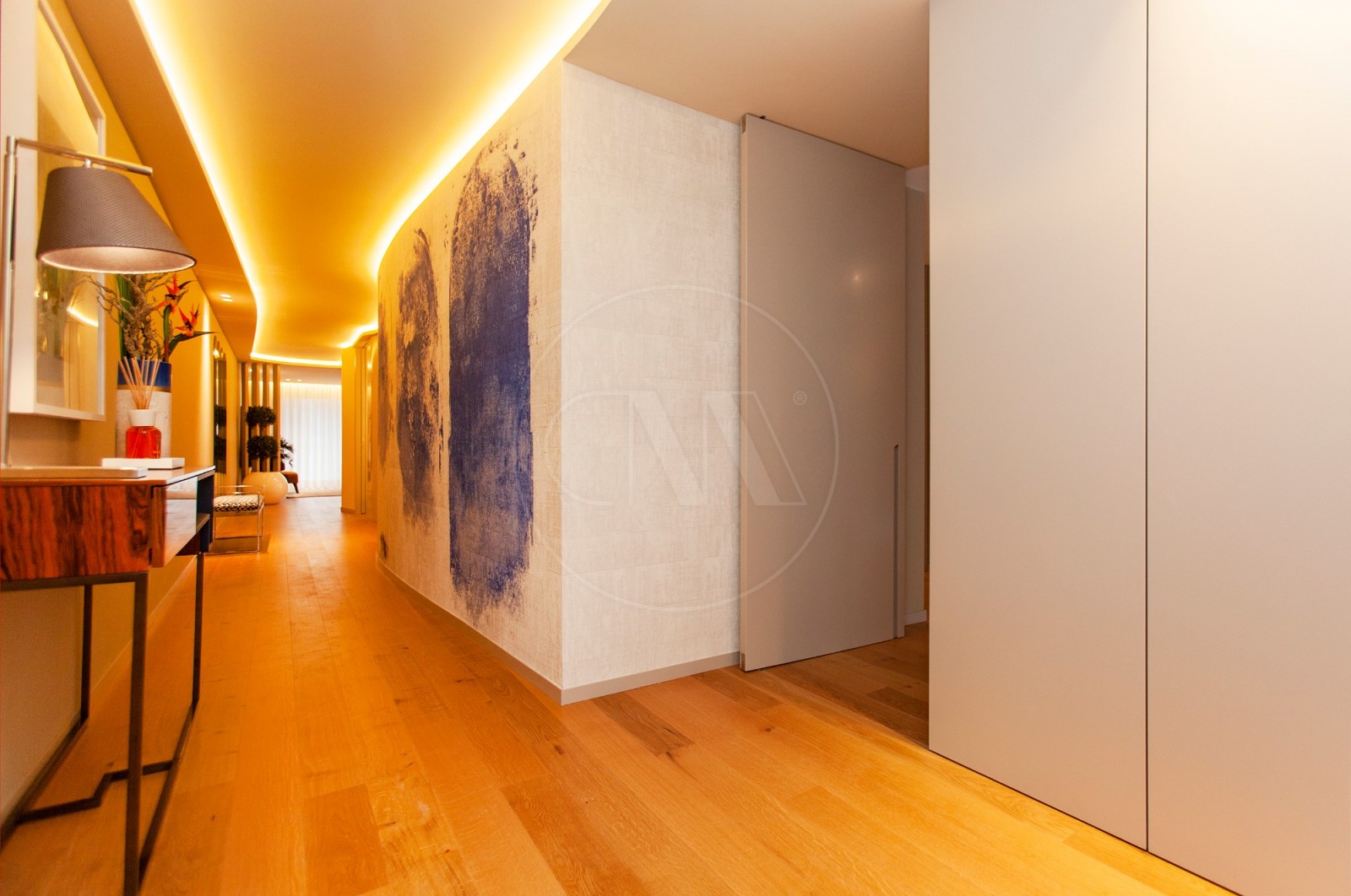 Apartamento T3+1 para Venda em Vila Nova de Famalicão e Calendário, Vila Nova de Famalicão, Braga - Corredor (Imagem 5)