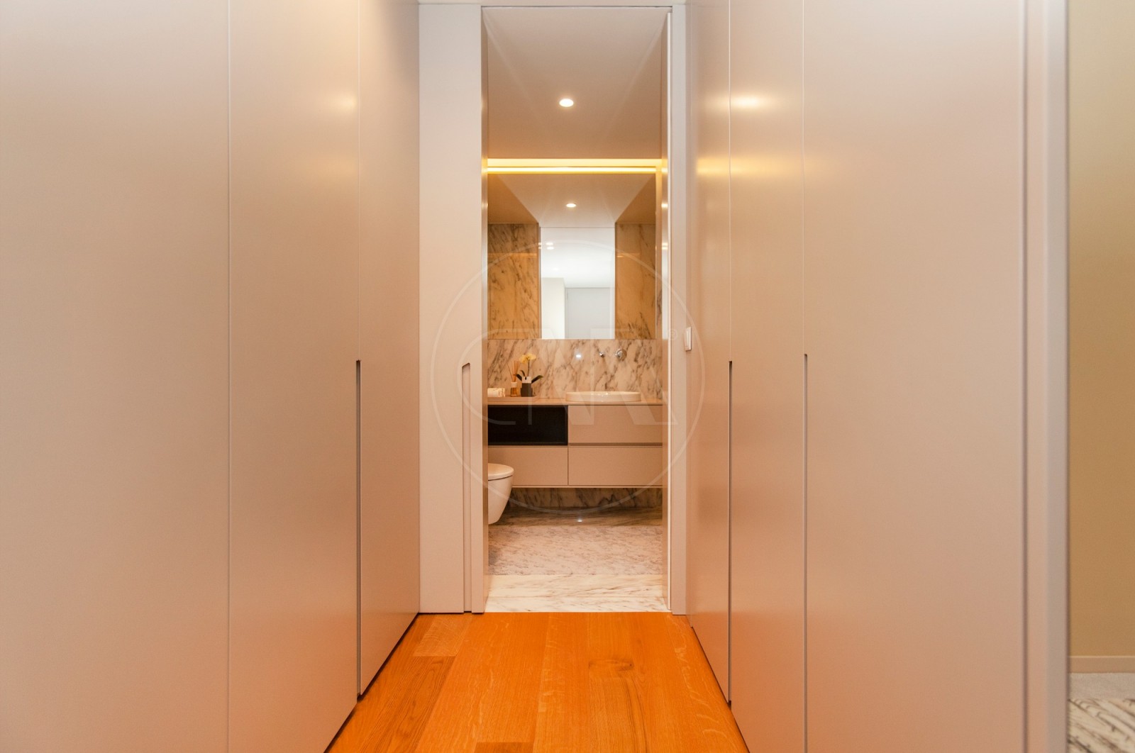 Apartamento T4 para Venda em Vila Nova de Famalicão e Calendário, Vila Nova de Famalicão, Braga - Suite (Imagem 5)