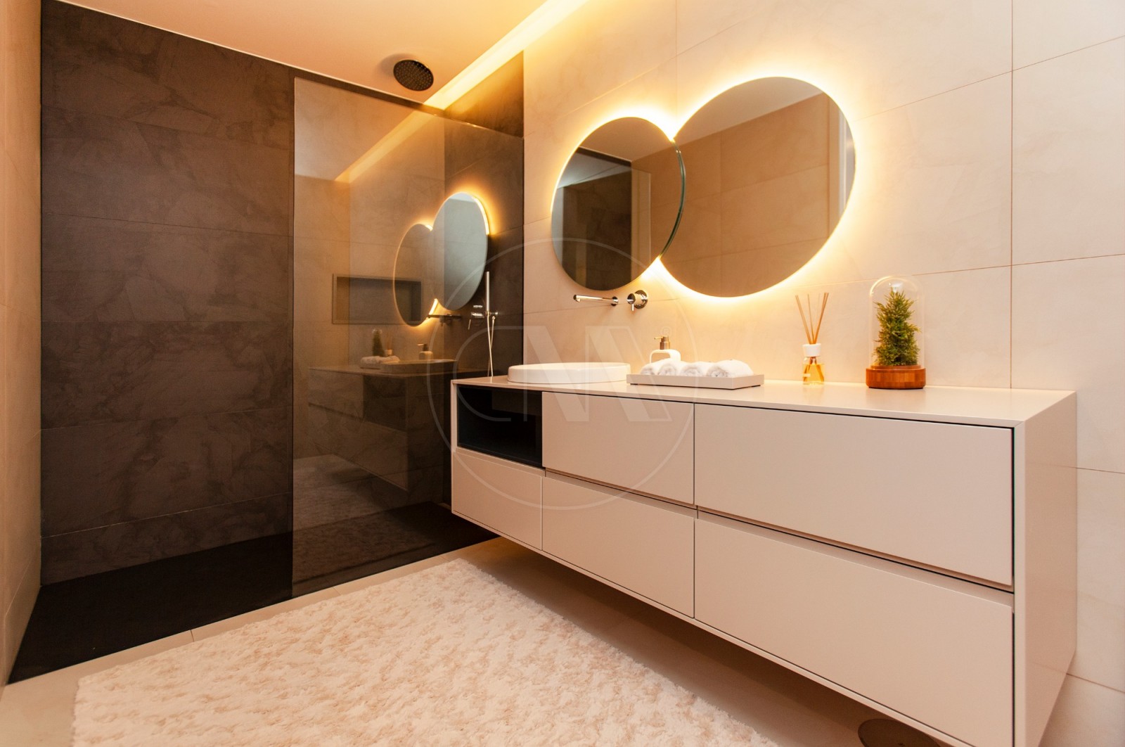 Apartamento T4 para Venda em Vila Nova de Famalicão e Calendário, Vila Nova de Famalicão, Braga - Casa de banho (Imagem 6)