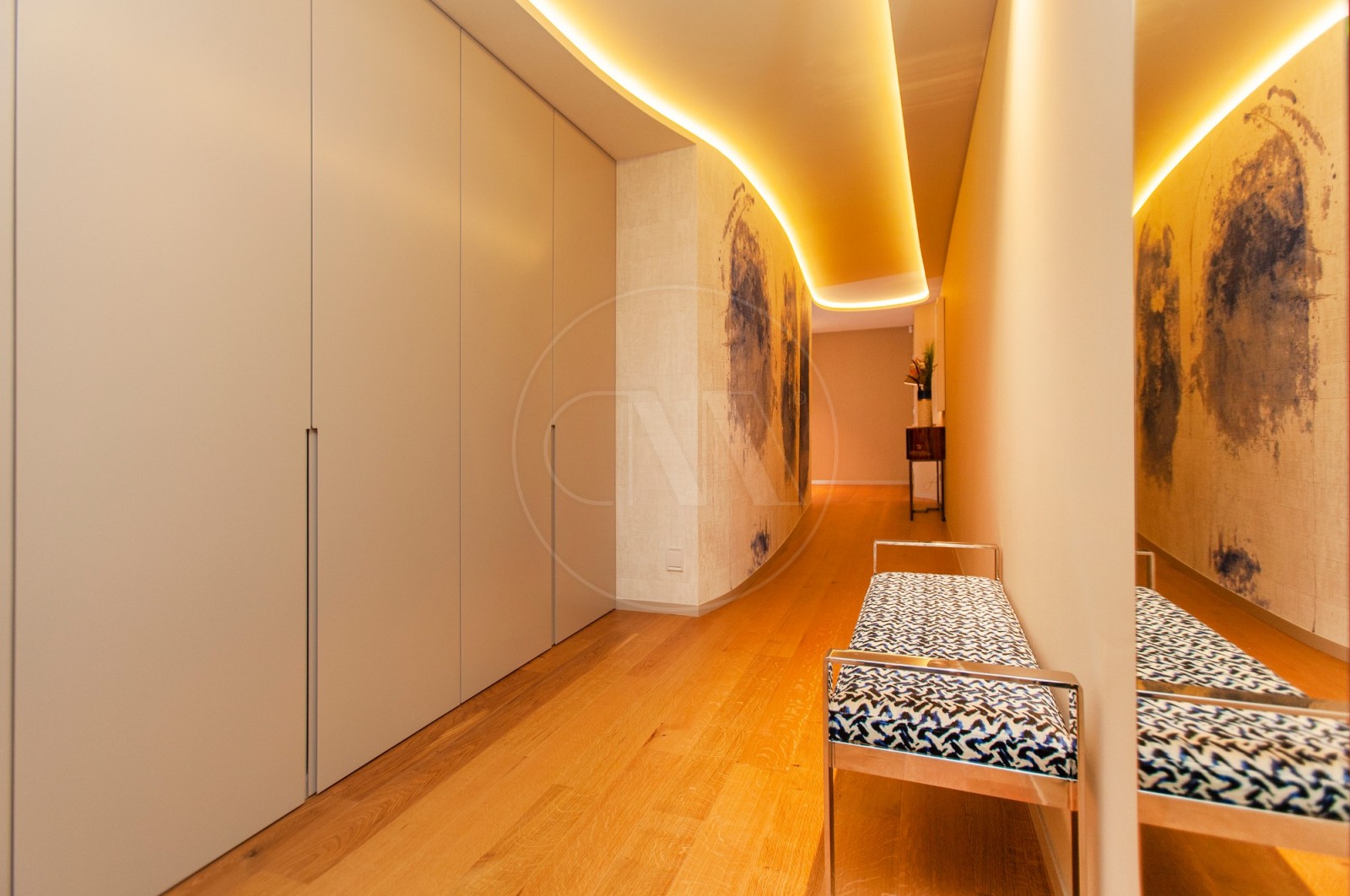 Apartamento T3 para Venda em Vila Nova de Famalicão e Calendário, Vila Nova de Famalicão, Braga - Corredor (Imagem 5)