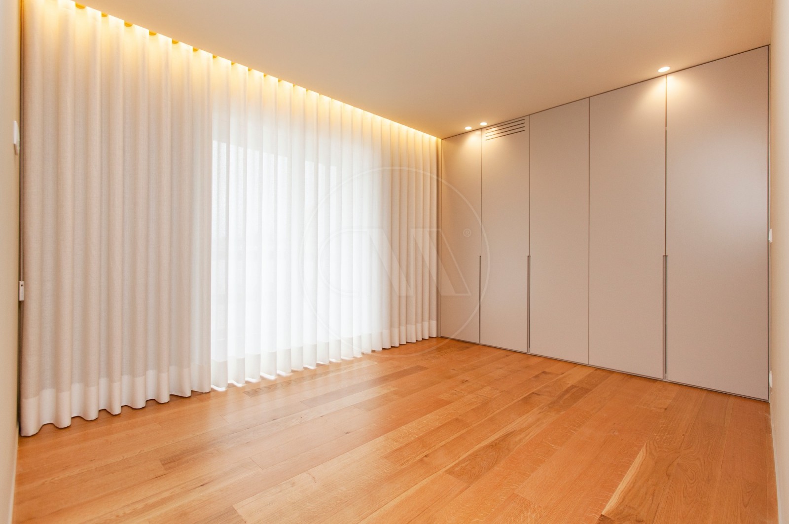 Apartamento T3 para Venda em Vila Nova de Famalicão e Calendário, Vila Nova de Famalicão, Braga - Quarto (Imagem 4)