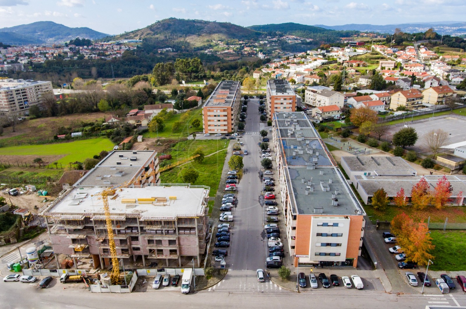 Loja para Venda em Ferreiros e Gondizalves