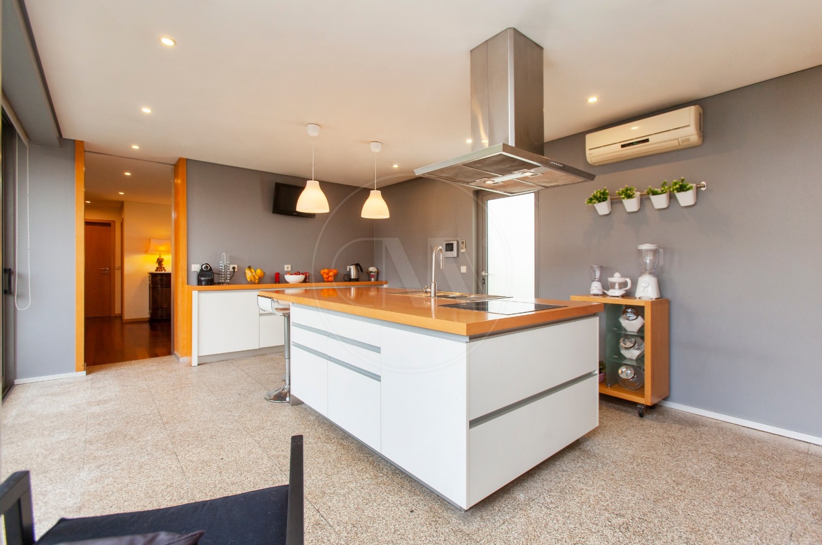 Moradia T4+1 para Venda em Nogueira, Fraião e Lamaçães, Braga, Braga - Cozinha (Imagem 3)