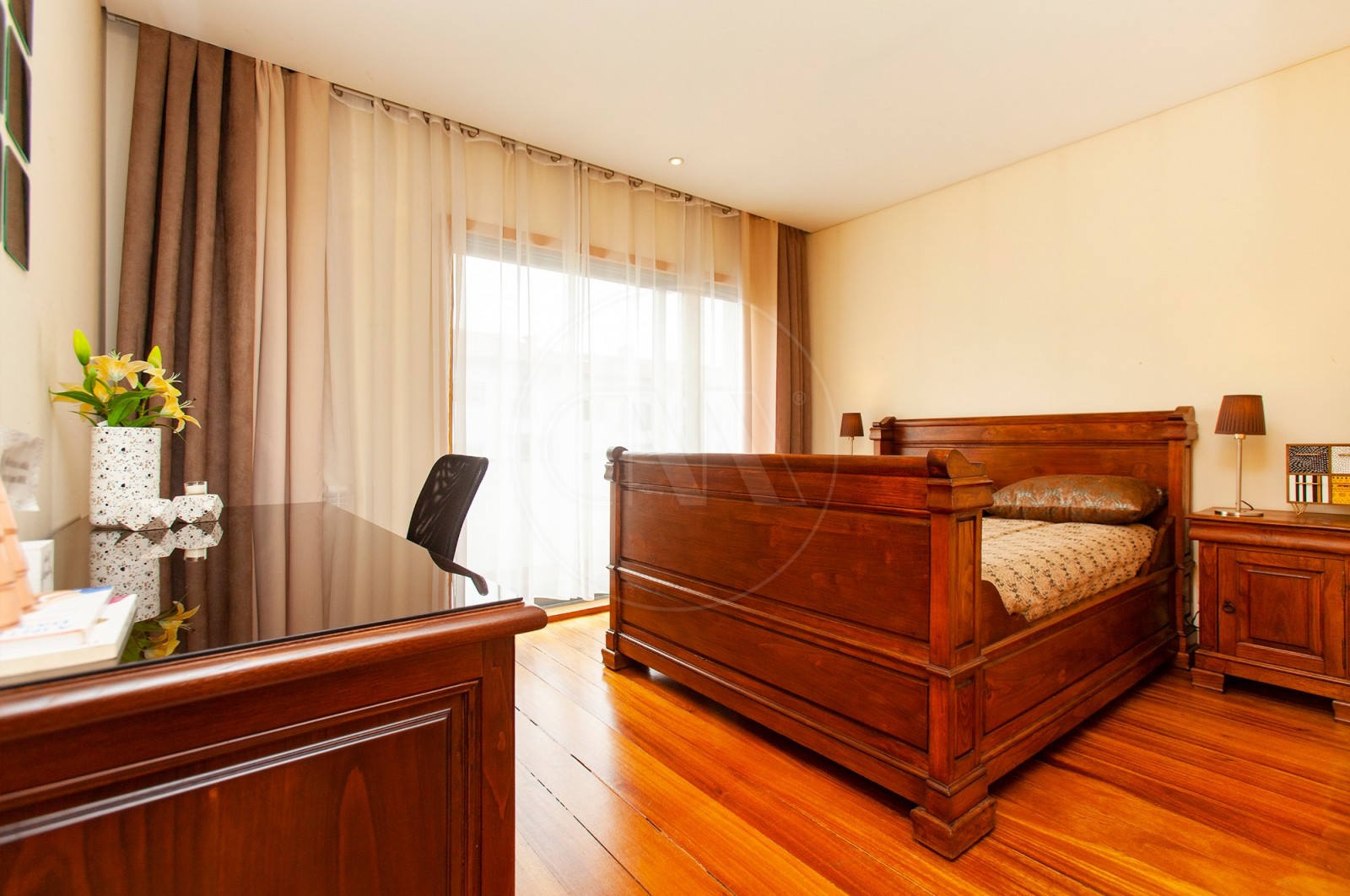 Moradia T4+1 para Venda em Nogueira, Fraião e Lamaçães, Braga, Braga - Quarto (Imagem 1)