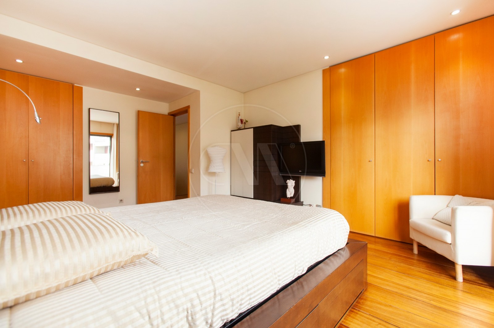 Moradia T4+1 para Venda em Nogueira, Fraião e Lamaçães, Braga, Braga - Suite (Imagem 4)