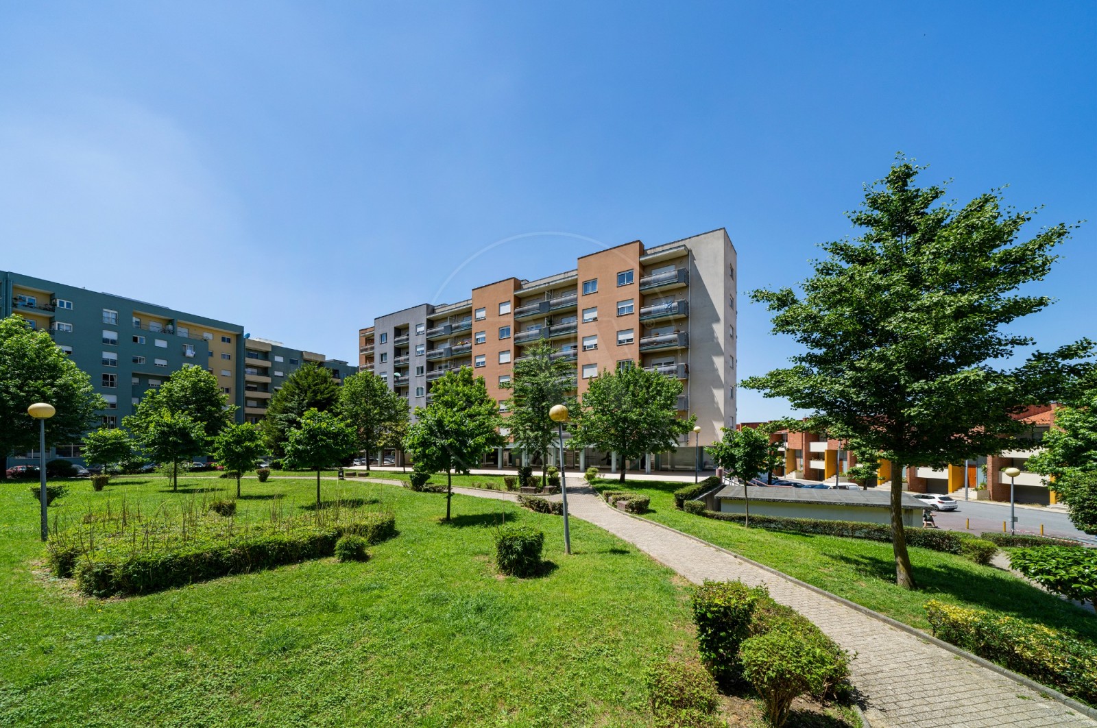 Apartamento T2 para Venda em Nogueiró e Tenões, Braga, Braga - Fachada (Imagem 3)