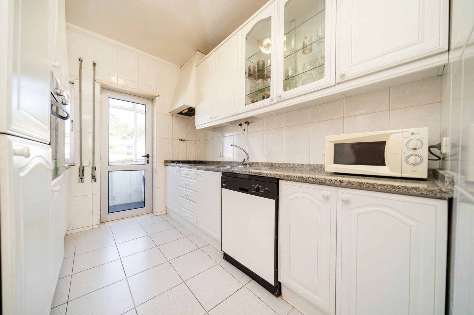 Apartamento T3+1 para Venda em Braga (São José de São Lázaro e São João do Souto), Braga, Braga - Cozinha (Imagem 1)