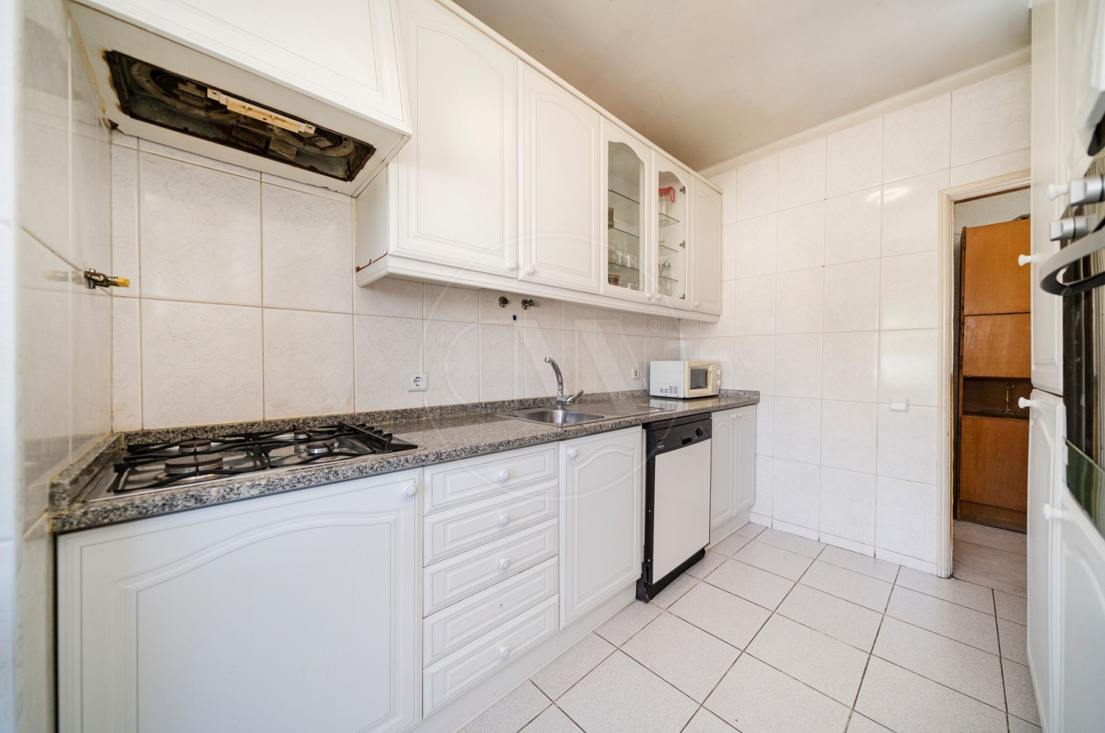 Apartamento T3+1 para Venda em Braga (São José de São Lázaro e São João do Souto), Braga, Braga - Cozinha (Imagem 2)