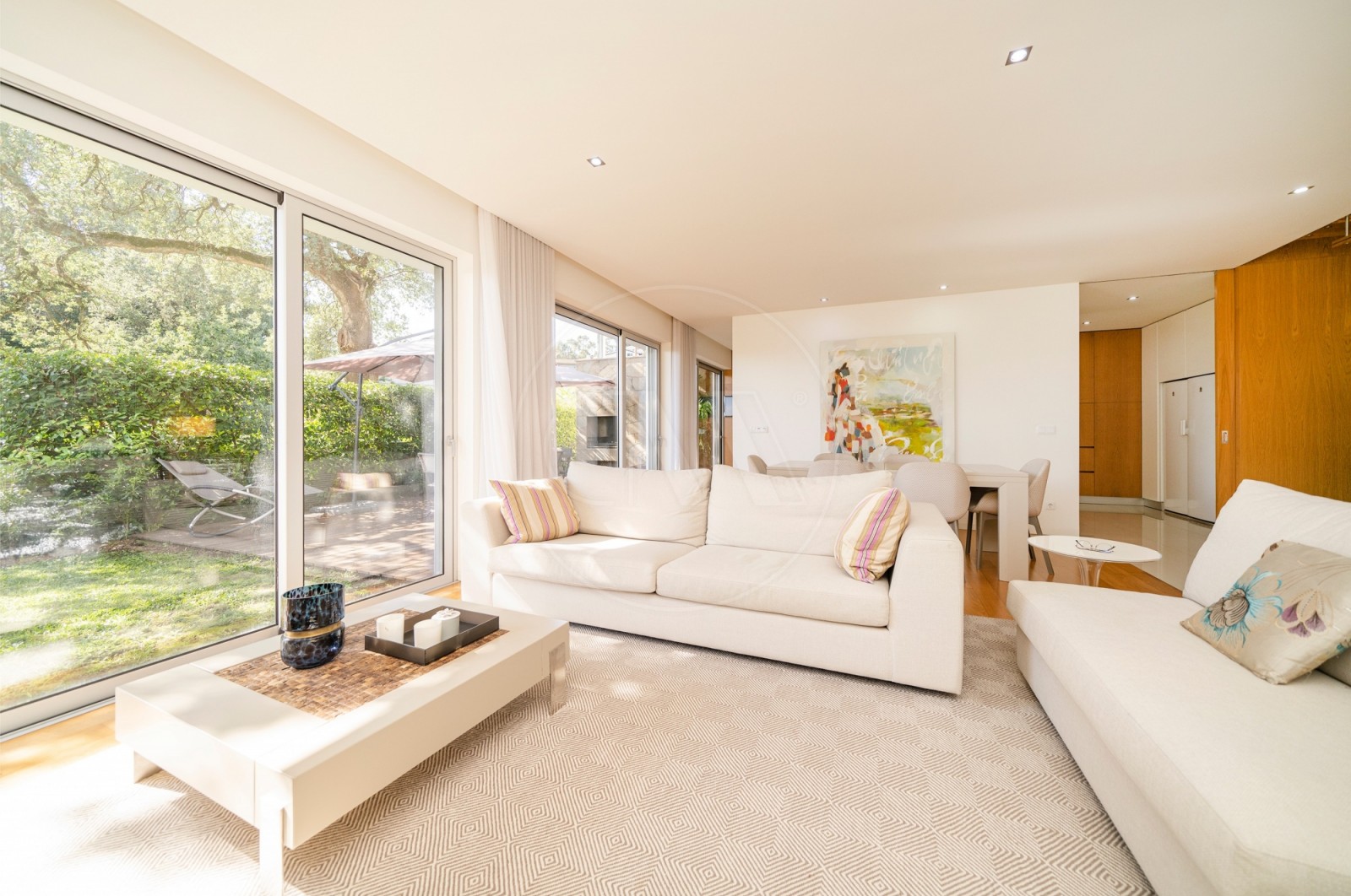 Moradia T4 para Venda em Morreira e Trandeiras, Braga, Braga - Sala (Imagem 6)