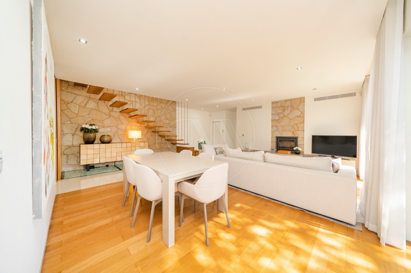 Moradia T4 para Venda em Morreira e Trandeiras, Braga, Braga - Sala (Imagem 13)