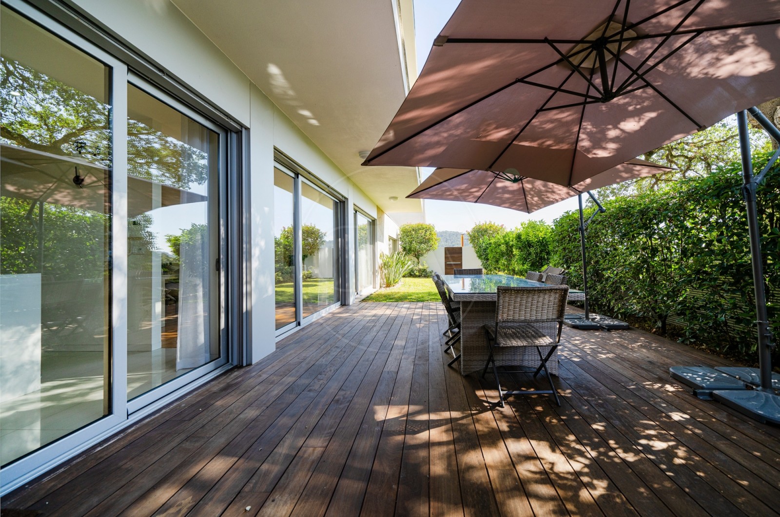 Moradia T4 para Venda em Morreira e Trandeiras, Braga, Braga - Terraço (Imagem 5)