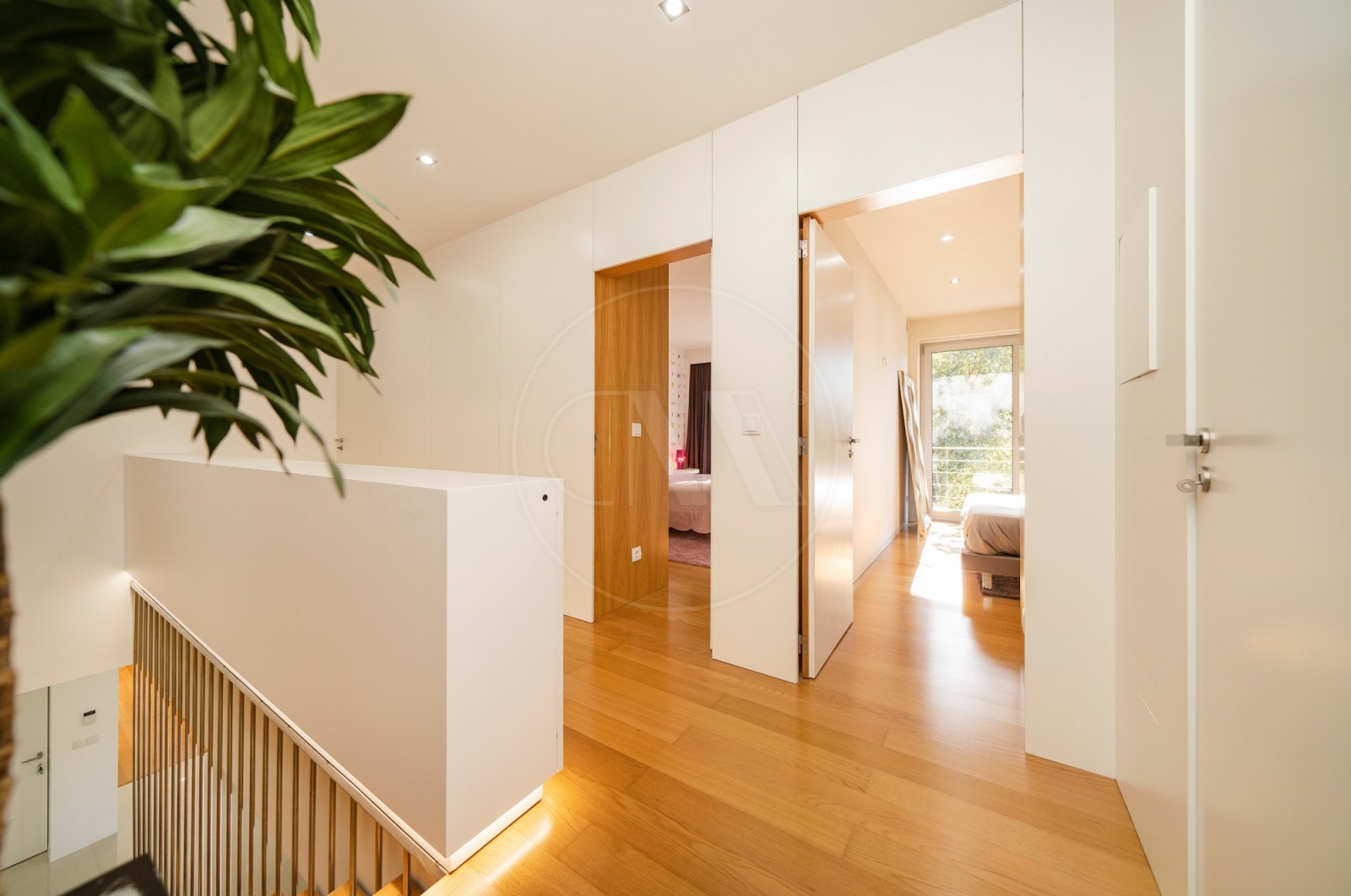 Moradia T4 para Venda em Morreira e Trandeiras, Braga, Braga - Corredor (Imagem 2)