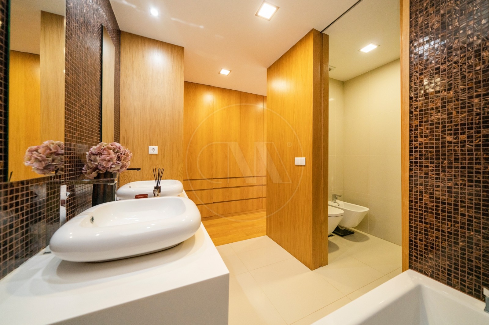 Moradia T4 para Venda em Morreira e Trandeiras, Braga, Braga - Casa de banho (Imagem 5)