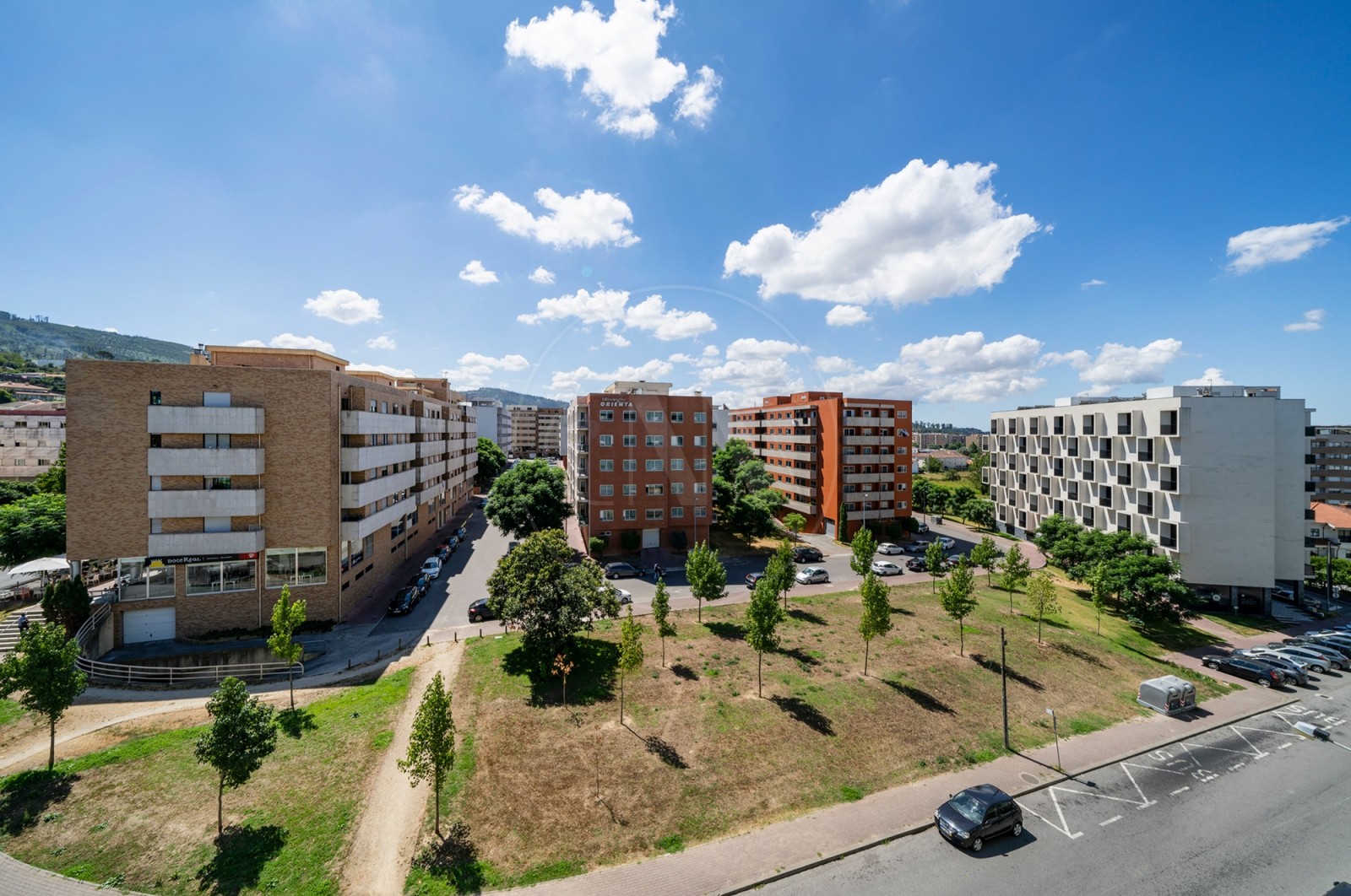 Apartment T3 for Buy in Nogueiró e Tenões, Braga, Braga - Vistas (Imagem 2)