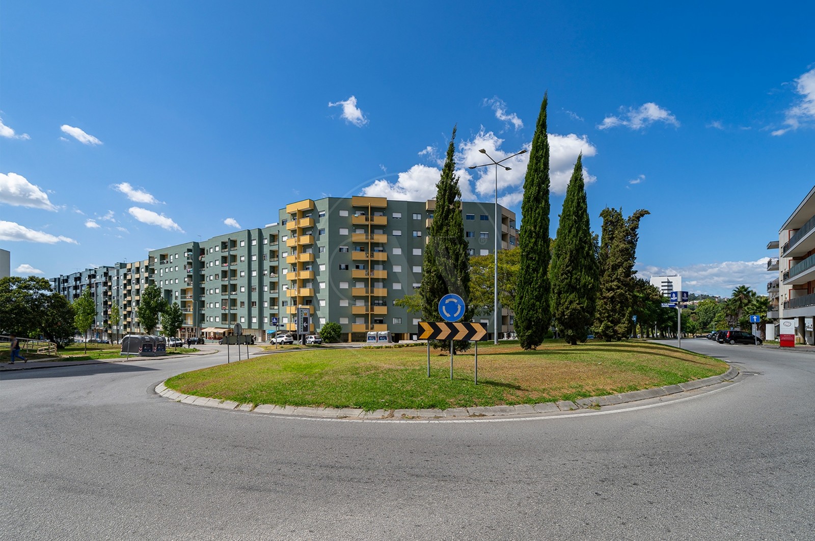 Apartment T3 for Buy in Nogueiró e Tenões, Braga, Braga - Fachada (Imagem 3)