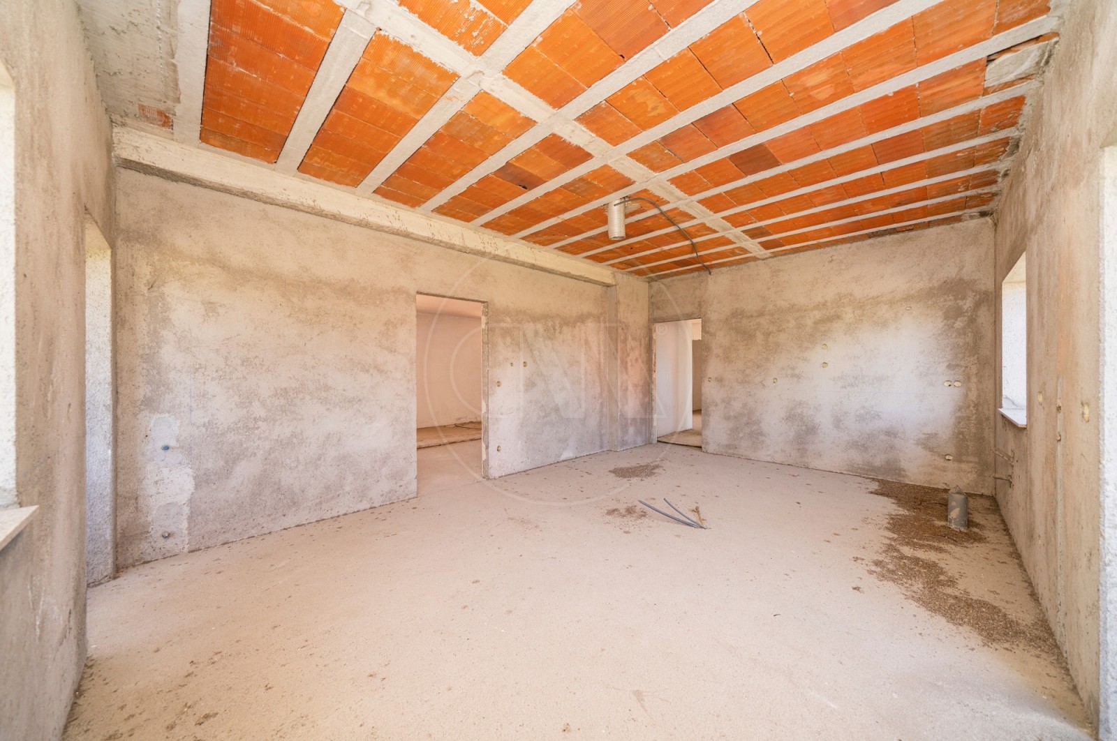 House T4 for For sale in Santa Lucrécia de Algeriz e Navarra, Braga, Braga - Cozinha (Imagem 3)