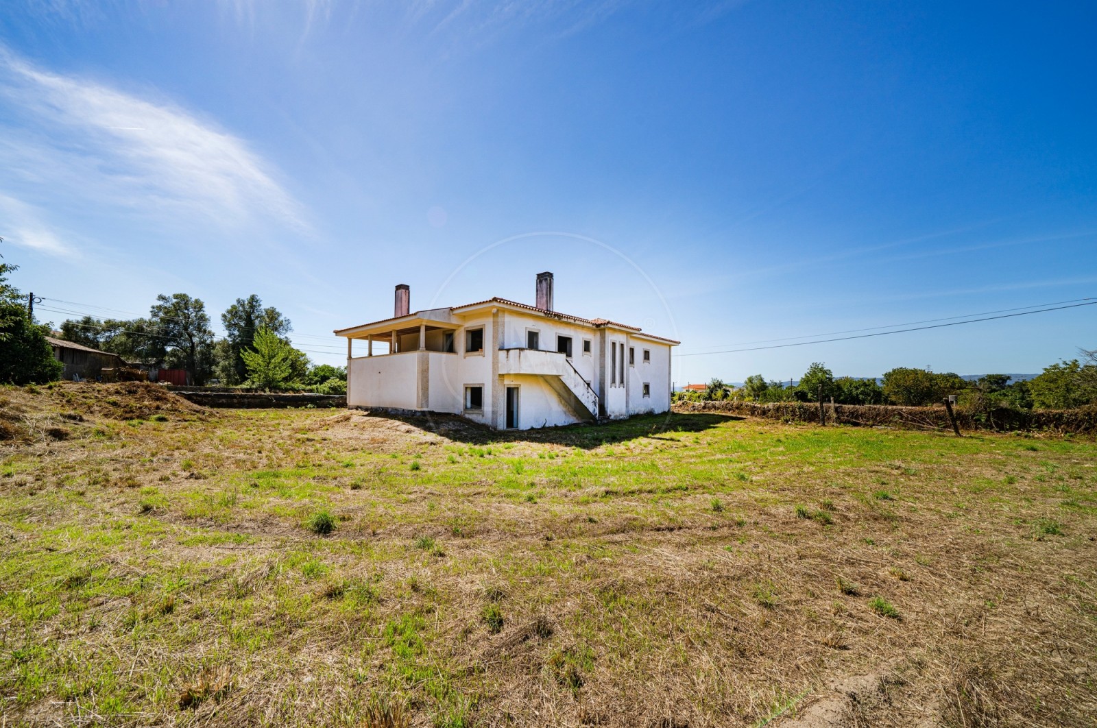 House T4 for For sale in Santa Lucrécia de Algeriz e Navarra, Braga, Braga - Fachada (Imagem 8)