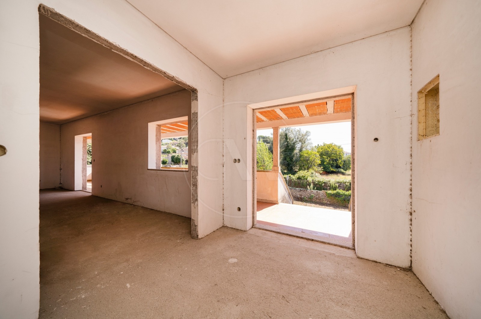 House T4 for For sale in Santa Lucrécia de Algeriz e Navarra, Braga, Braga - Hall de entrada (Imagem 3)