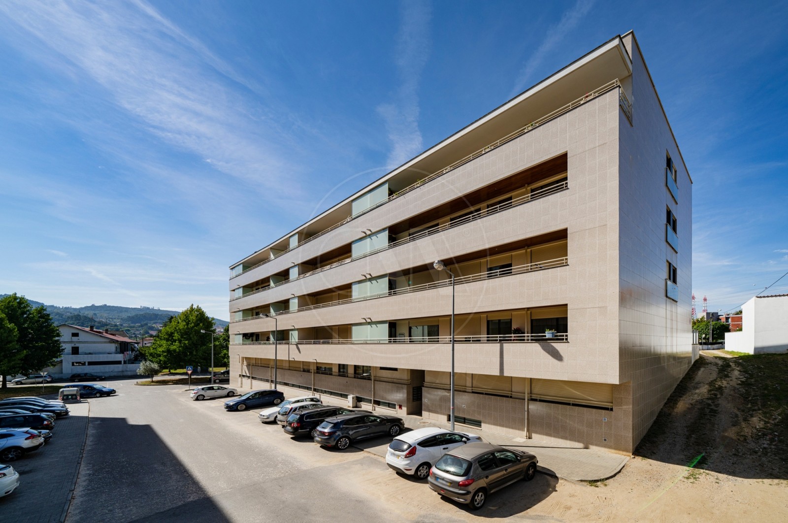 Apartamento T2 para Venda em Gualtar, Braga, Braga - Fachada (Imagem 1)