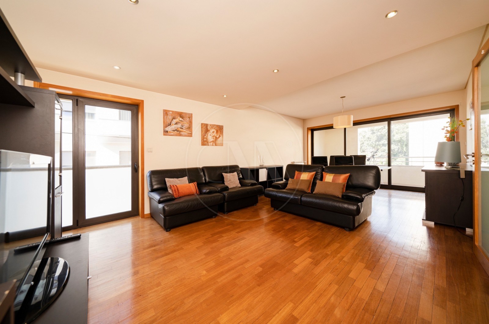 Apartamento T2 para Venda em Gualtar, Braga, Braga - Sala (Imagem 1)