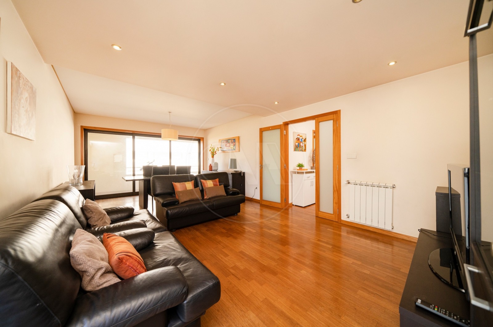 Apartamento T2 para Venda em Gualtar, Braga, Braga - Sala (Imagem 2)