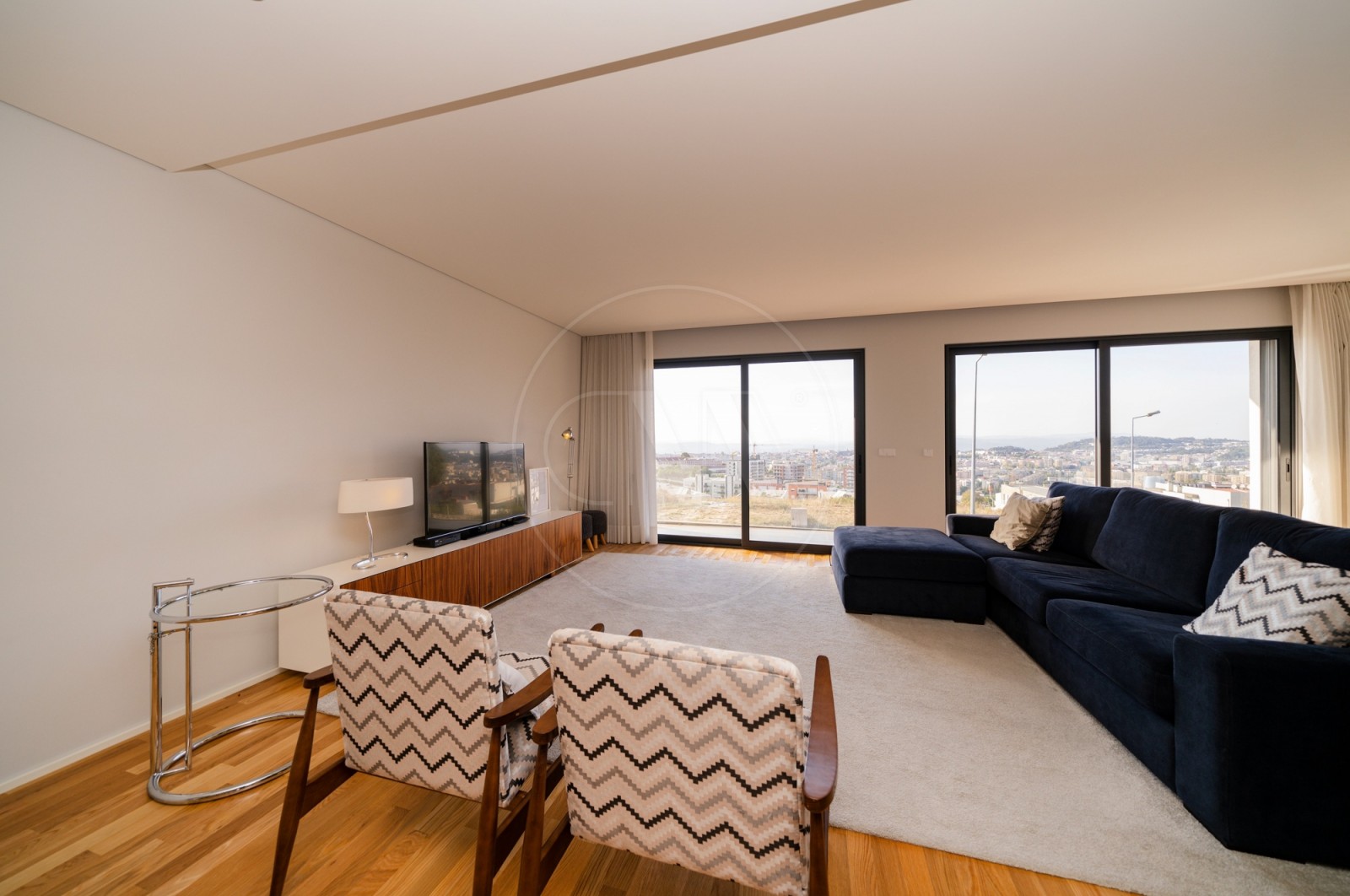 House T3 for Buy in Nogueira, Fraião e Lamaçães, Braga, Braga - Sala (Imagem 3)