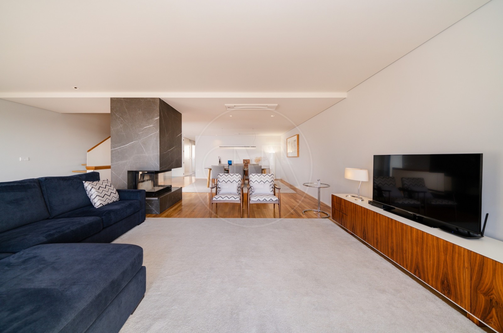 House T3 for Buy in Nogueira, Fraião e Lamaçães, Braga, Braga - Sala (Imagem 6)