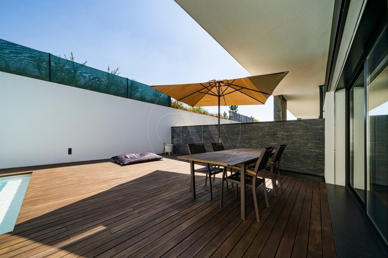 House T3 for Buy in Nogueira, Fraião e Lamaçães, Braga, Braga - Quintal/Jardim (Imagem 1)